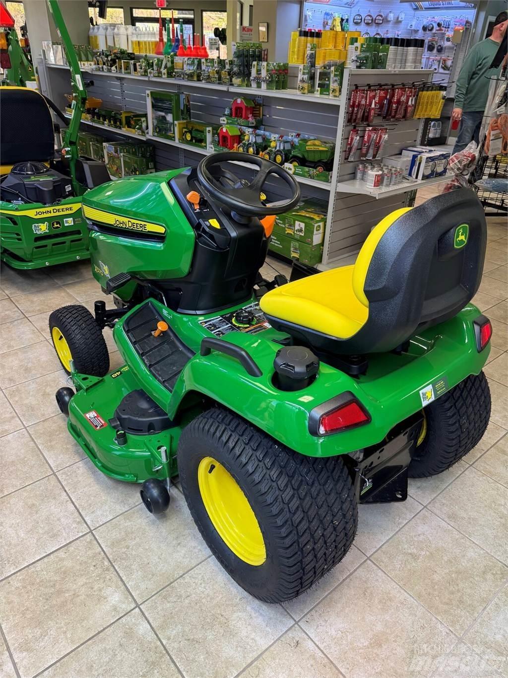 John Deere X570 Kompakttraktorid