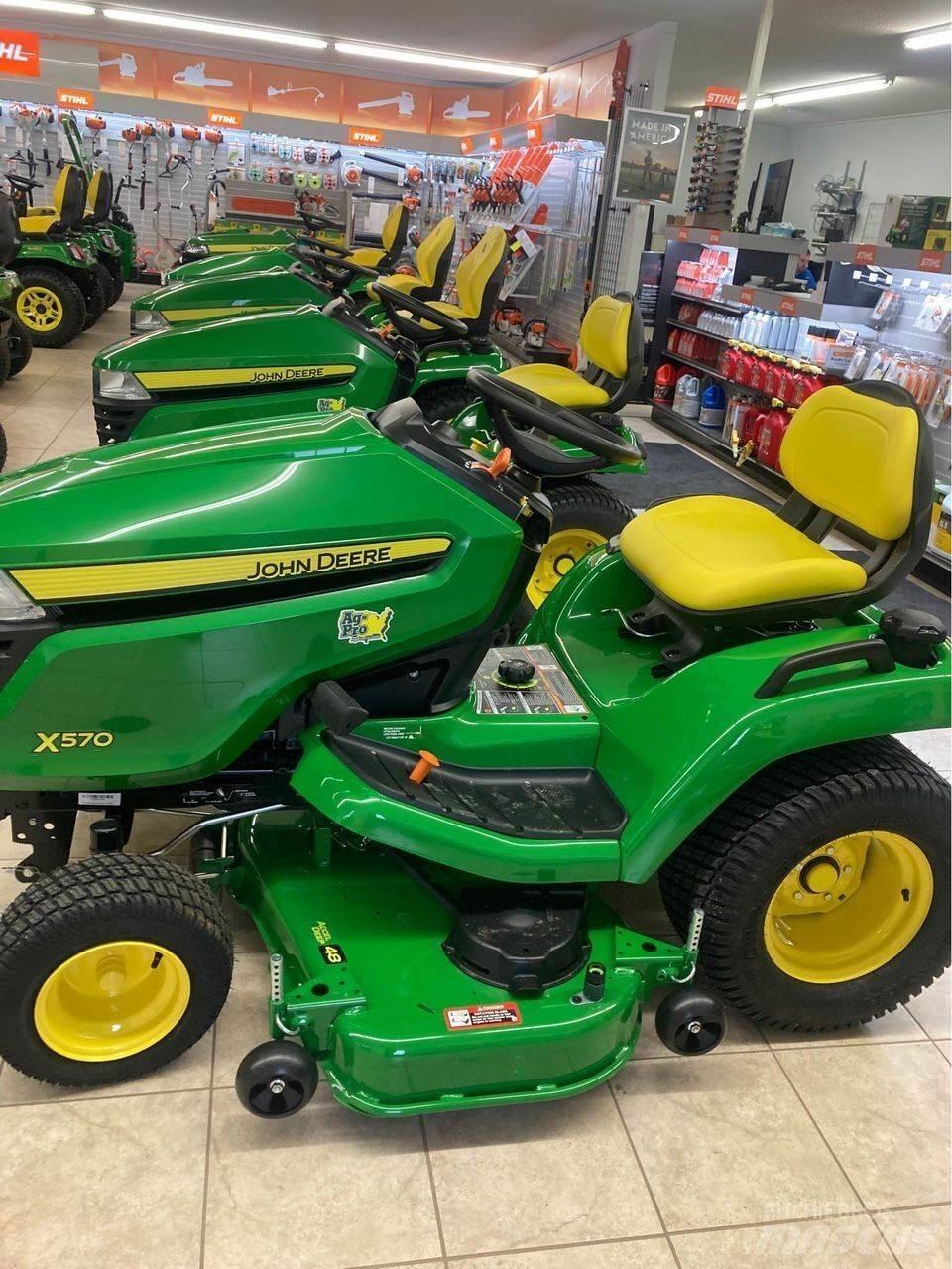 John Deere X570 Kompakttraktorid
