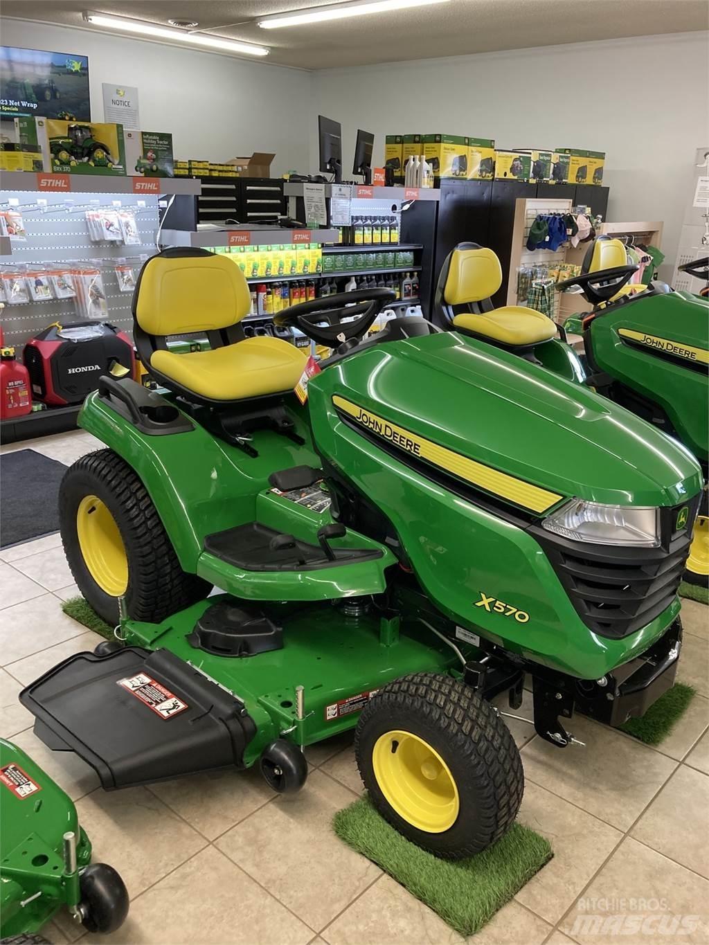 John Deere X570 Kompakttraktorid