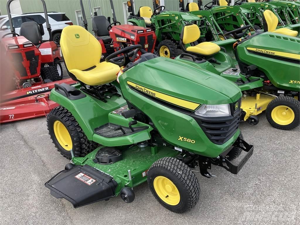 John Deere X580 Kompakttraktorid