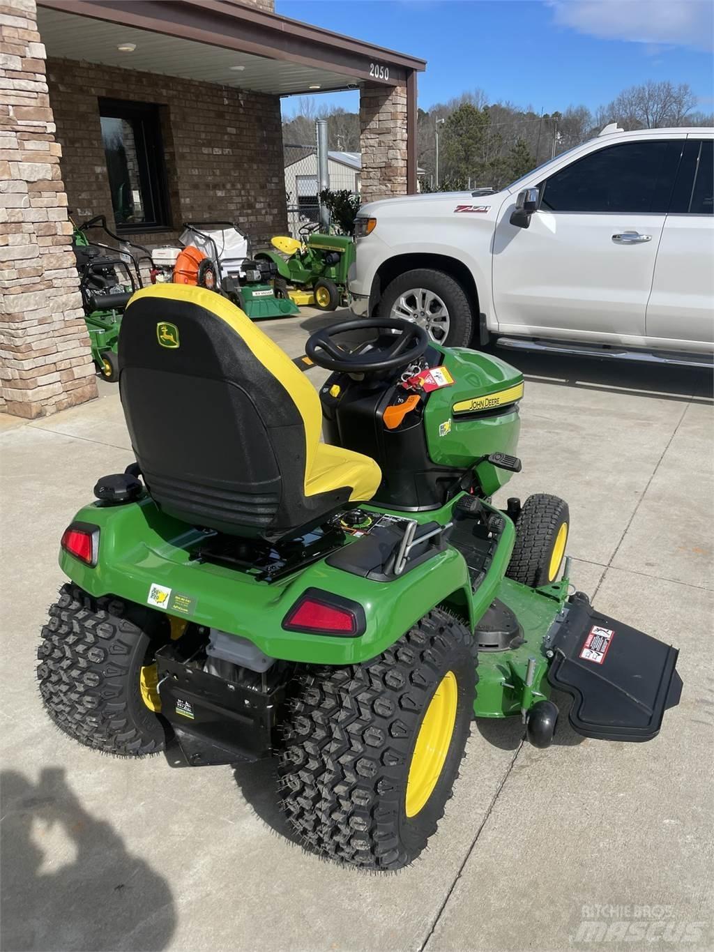 John Deere X590 Kompakttraktorid