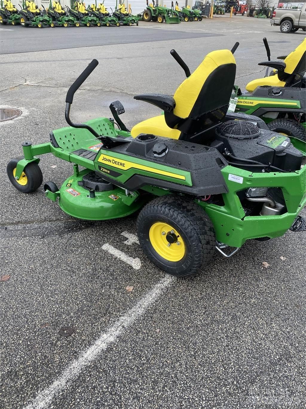 John Deere Z320R 0 - pöörderaadiuse niidukid