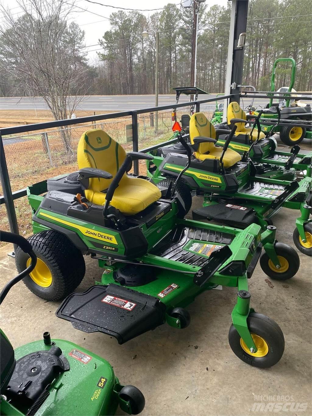 John Deere Z330R 0 - pöörderaadiuse niidukid