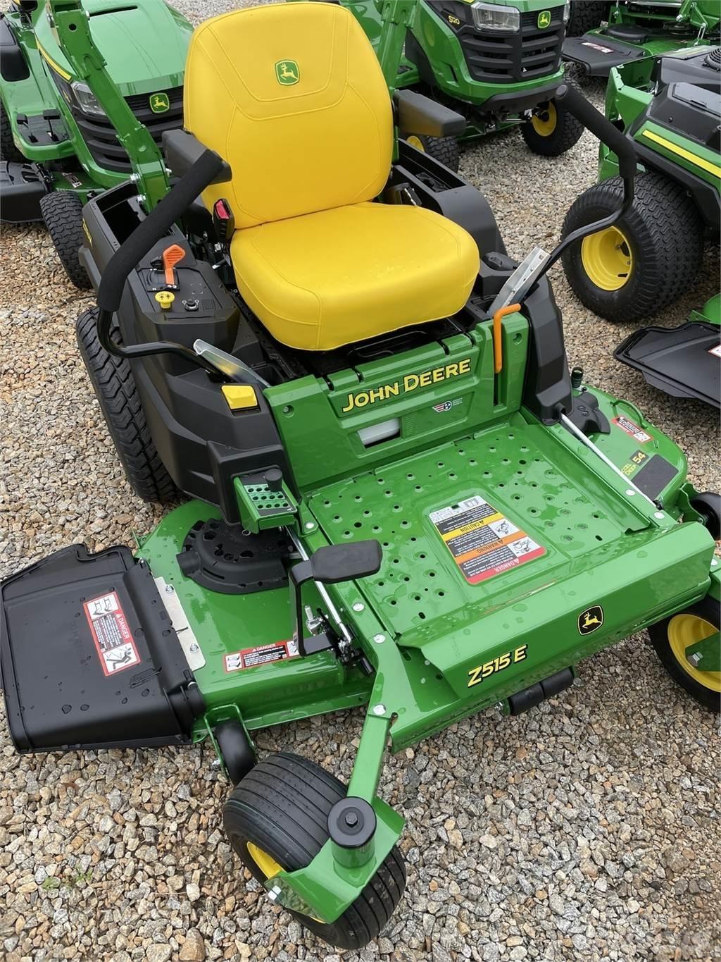 John Deere Z515E 0 - pöörderaadiuse niidukid