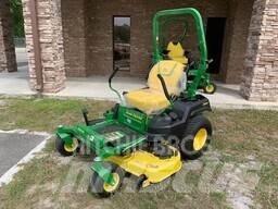 John Deere Z530M 0 - pöörderaadiuse niidukid