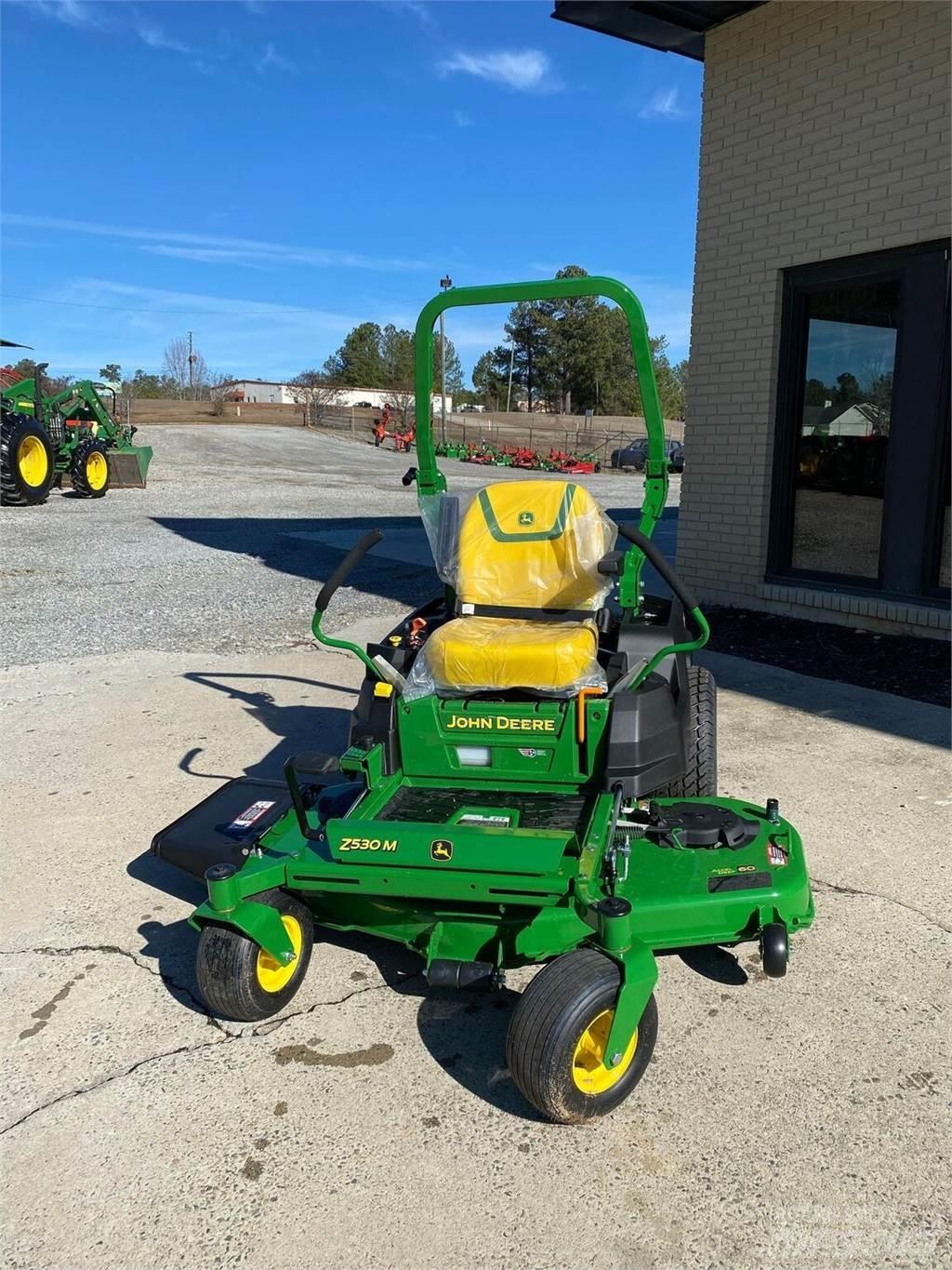 John Deere Z530M 0 - pöörderaadiuse niidukid