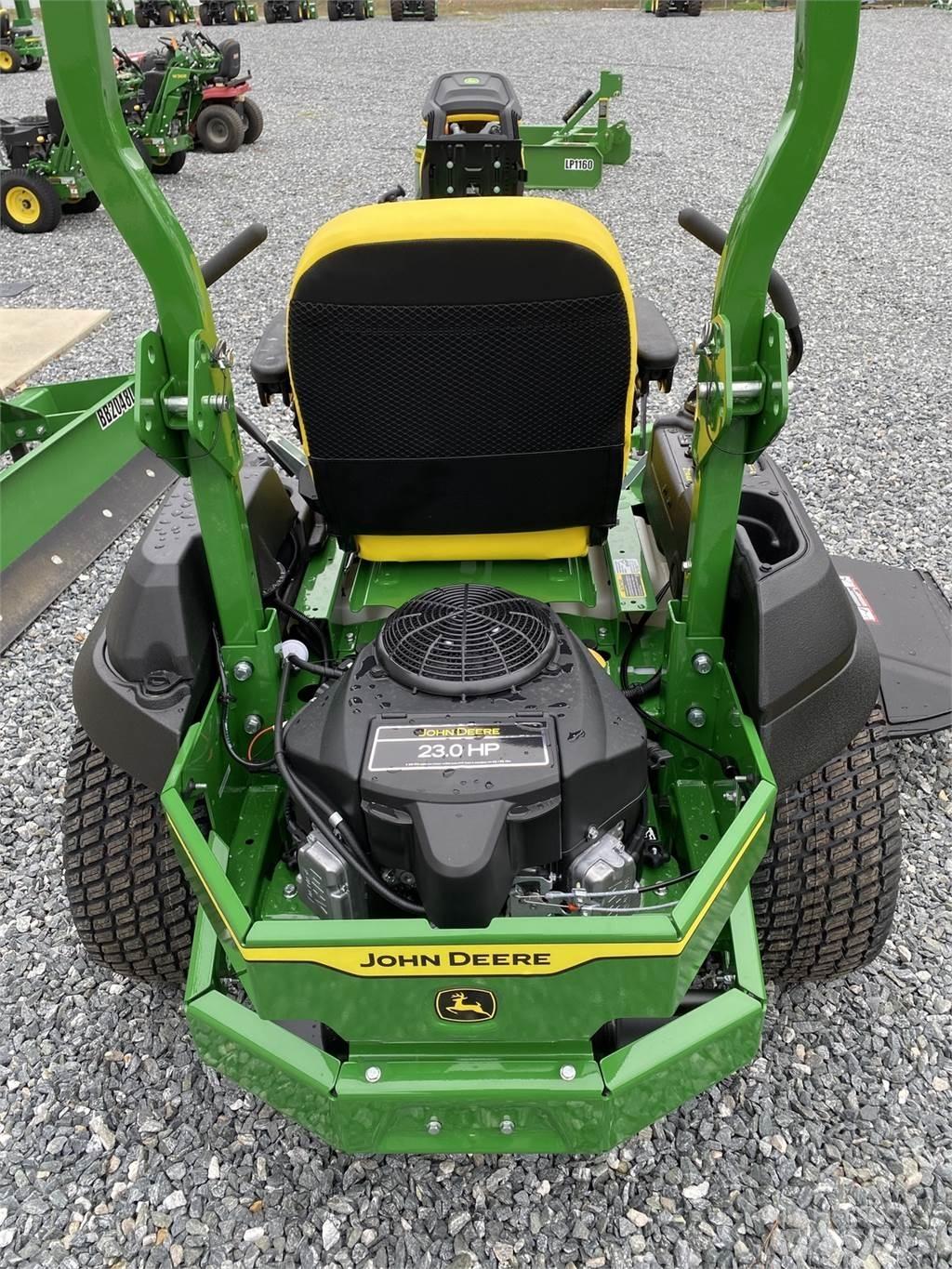 John Deere Z720E 0 - pöörderaadiuse niidukid