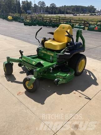John Deere Z720E 0 - pöörderaadiuse niidukid