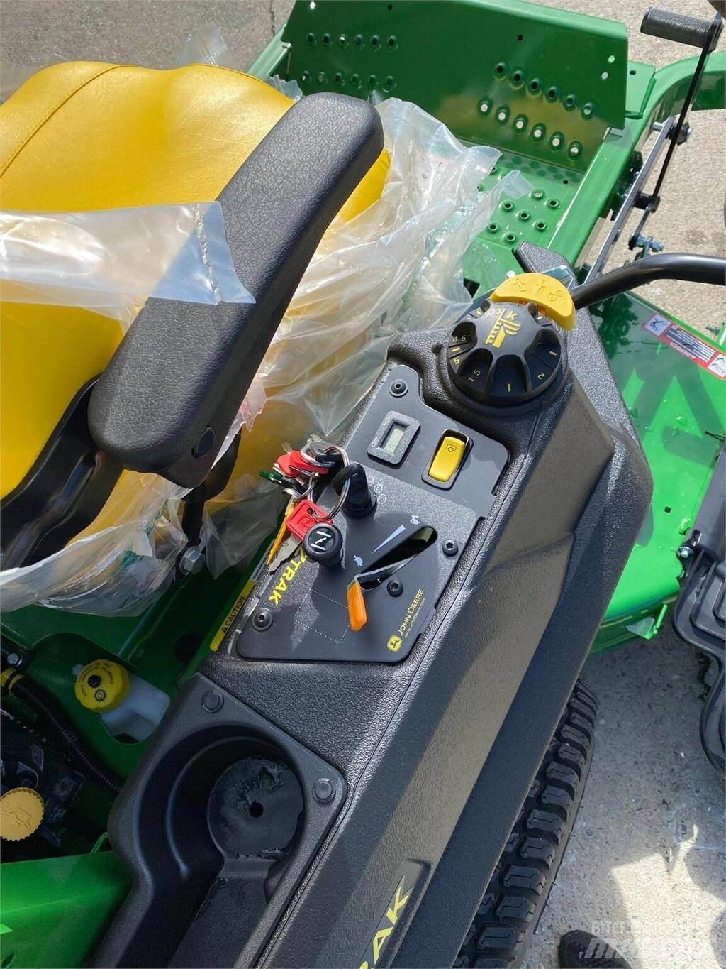 John Deere Z720E 0 - pöörderaadiuse niidukid