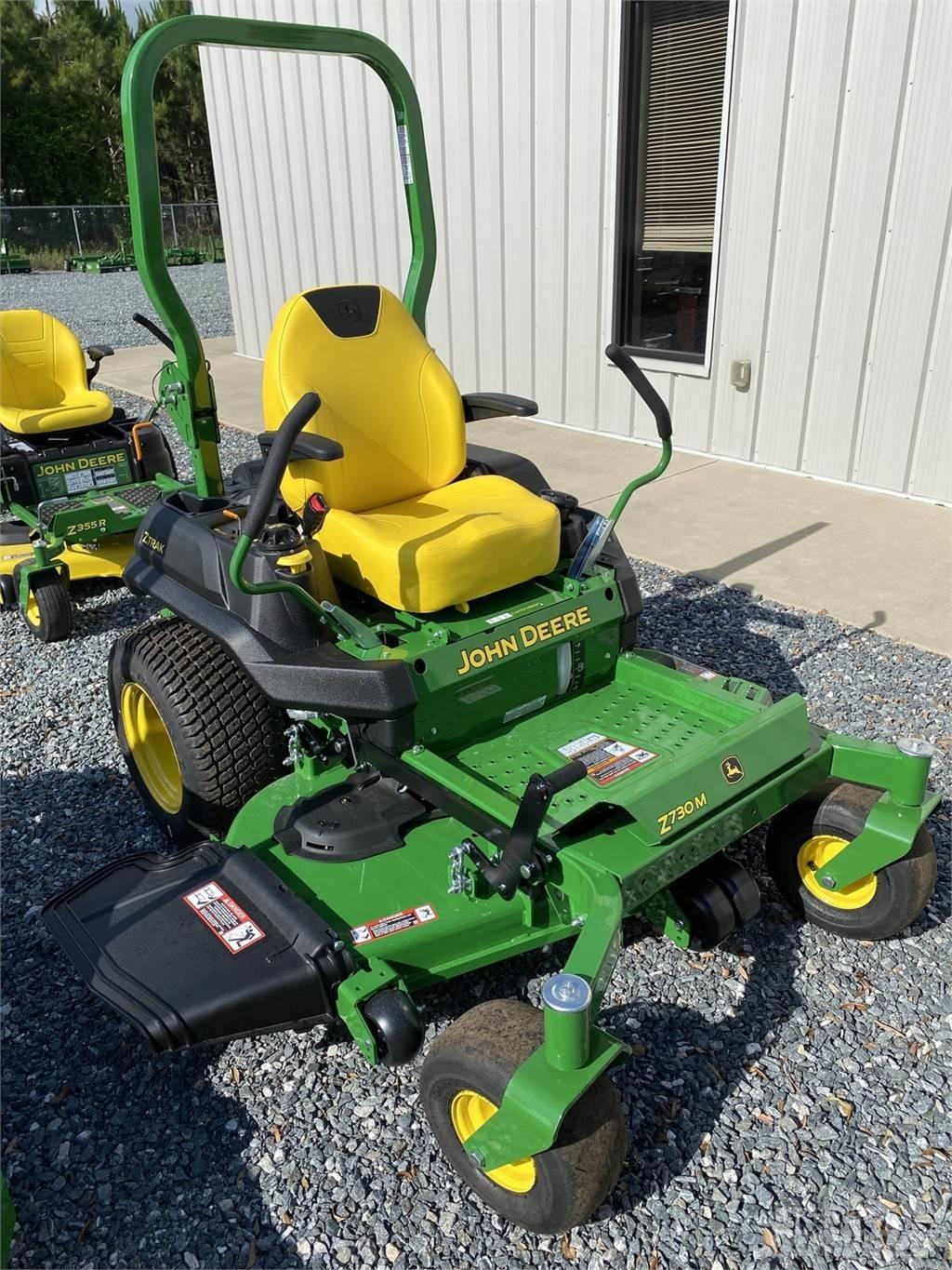 John Deere Z730M 0 - pöörderaadiuse niidukid