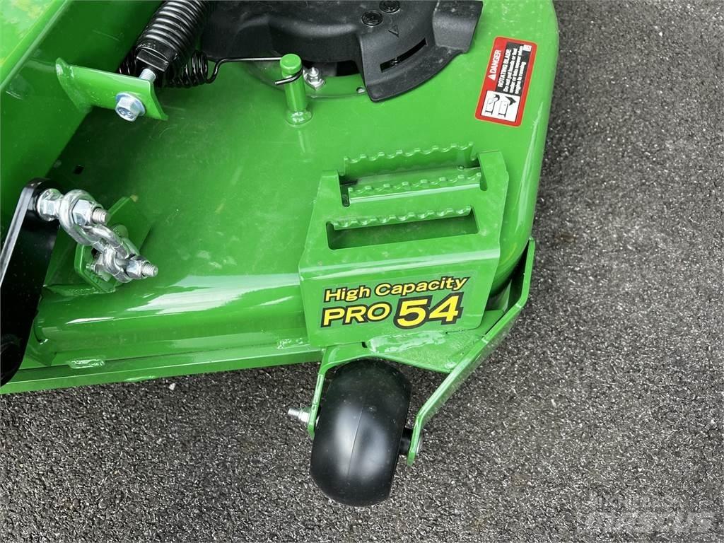 John Deere Z730M 0 - pöörderaadiuse niidukid