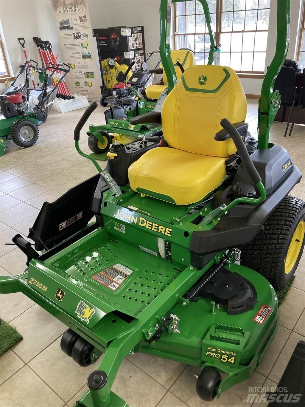 John Deere Z730M 0 - pöörderaadiuse niidukid