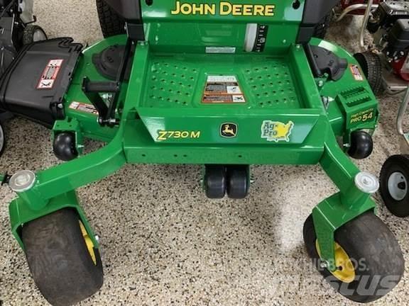 John Deere Z730M 0 - pöörderaadiuse niidukid