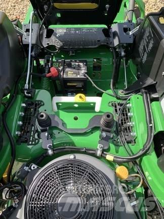 John Deere Z920M 0 - pöörderaadiuse niidukid