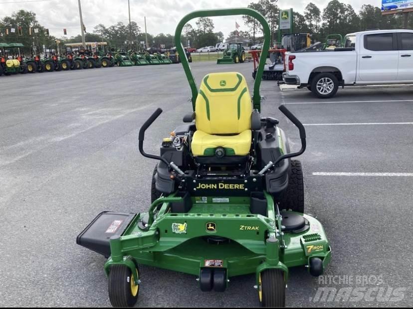 John Deere Z920M 0 - pöörderaadiuse niidukid