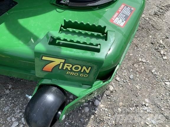 John Deere Z930M 0 - pöörderaadiuse niidukid