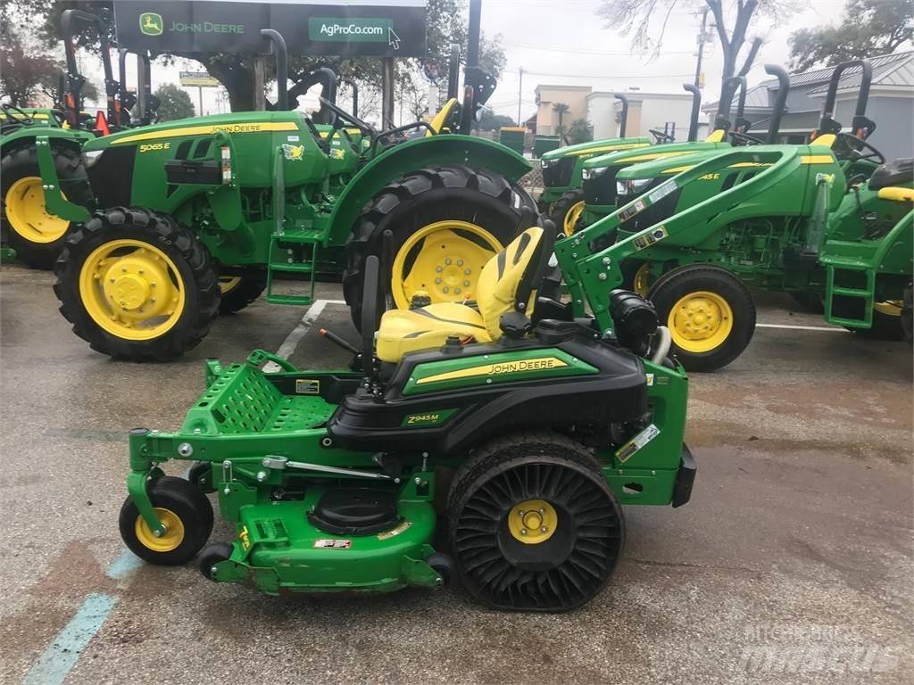 John Deere Z945M 0 - pöörderaadiuse niidukid