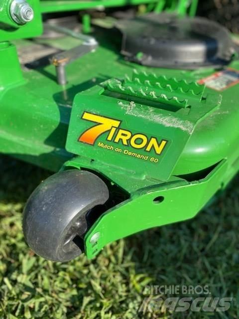 John Deere Z950M 0 - pöörderaadiuse niidukid