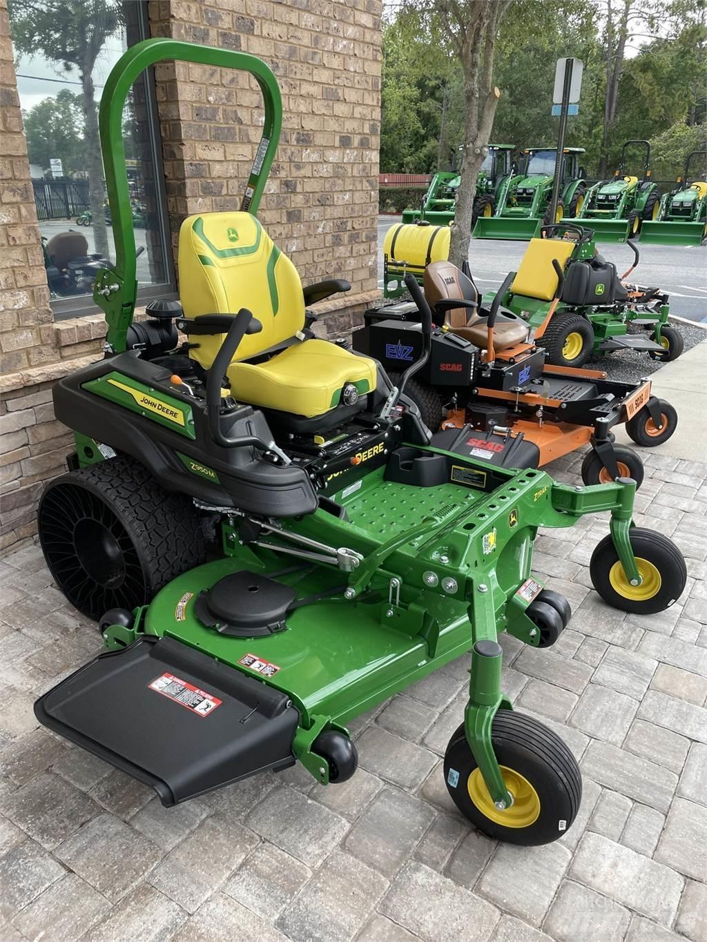 John Deere Z950M 0 - pöörderaadiuse niidukid