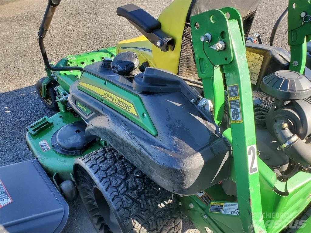 John Deere Z950R 0 - pöörderaadiuse niidukid