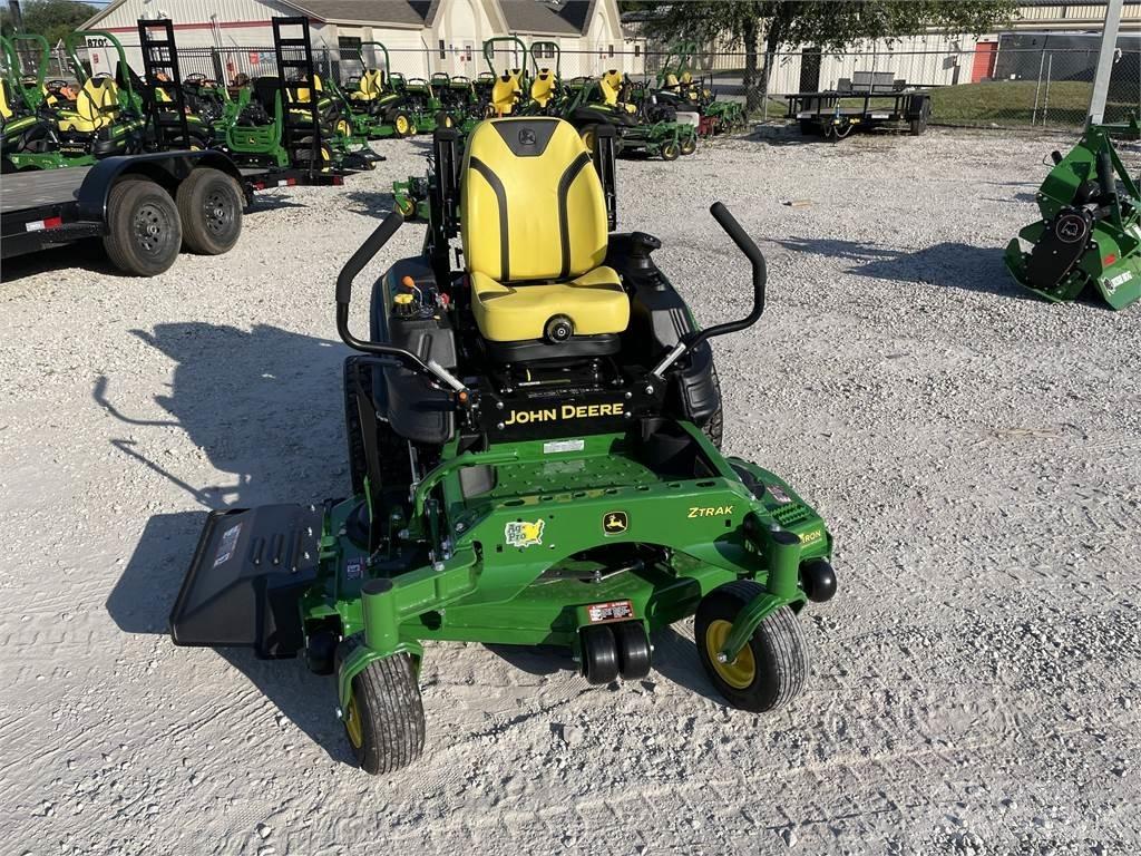 John Deere Z960M 0 - pöörderaadiuse niidukid