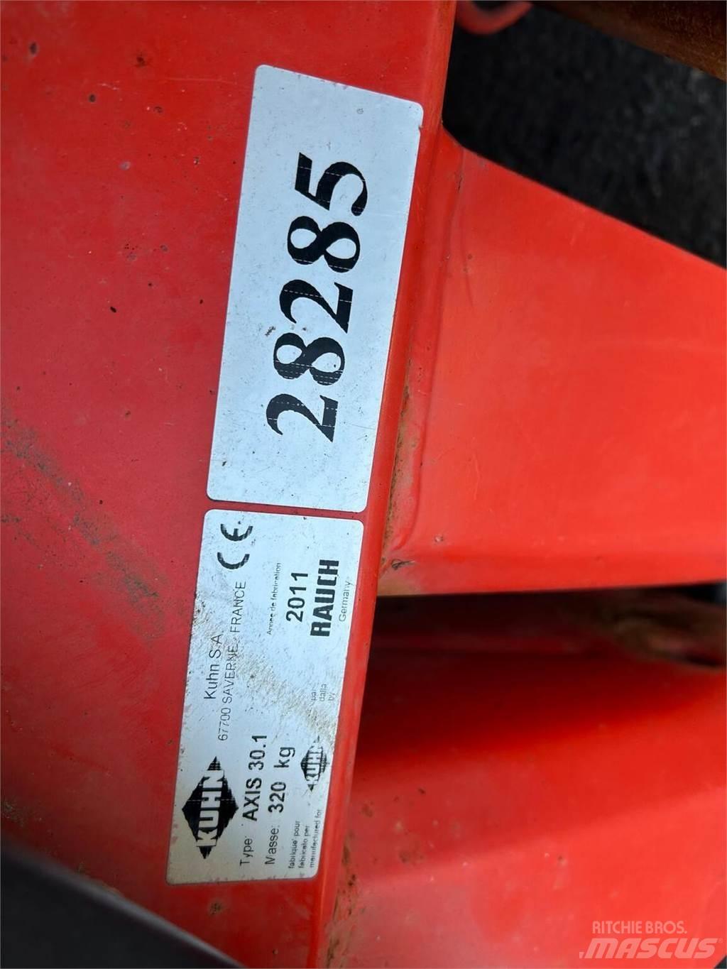Kuhn Axis 30.1 Mineraalväetise laoturid