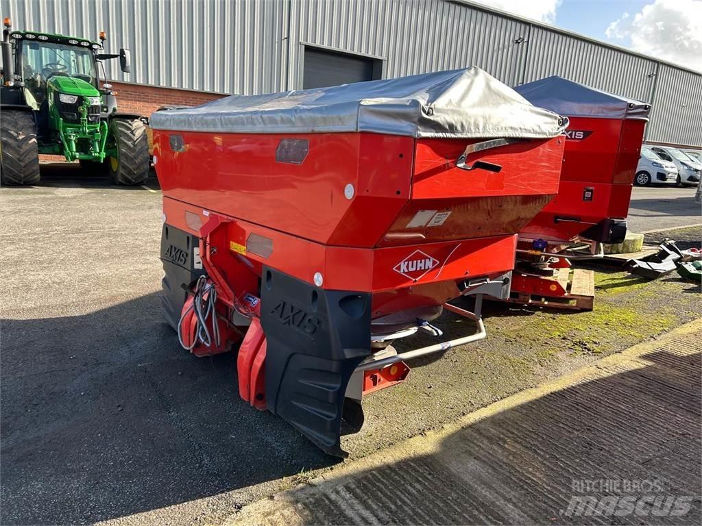 Kuhn Axis 30.1 Mineraalväetise laoturid