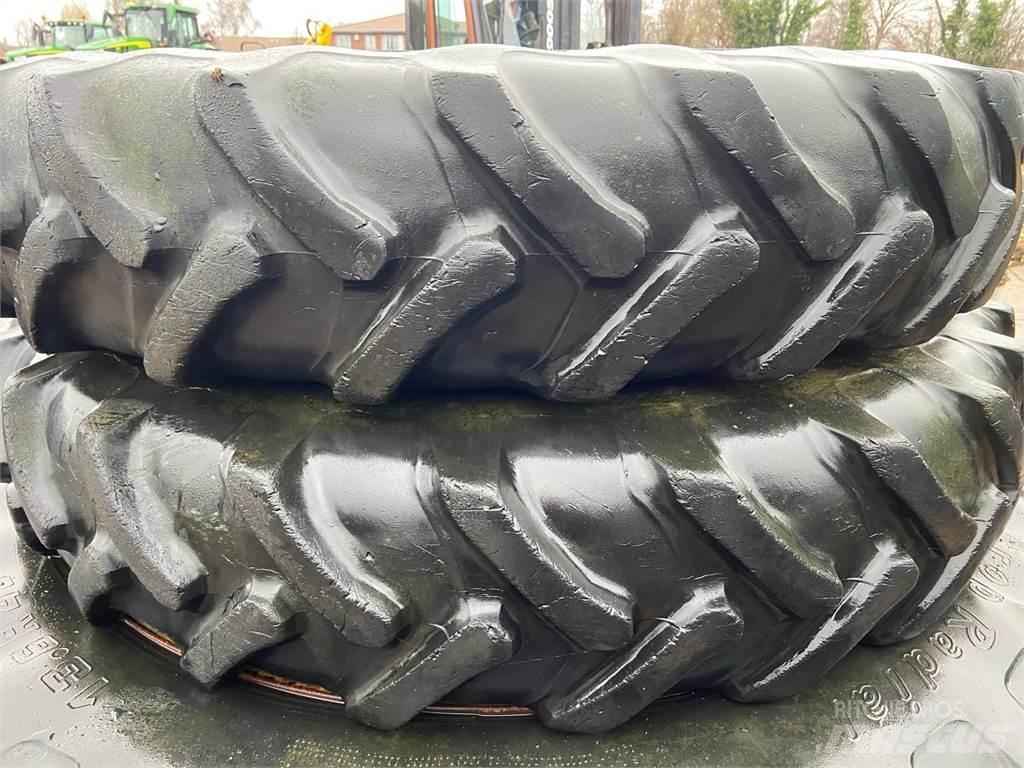  Row Crop Wheels Rehvid, rattad ja veljed