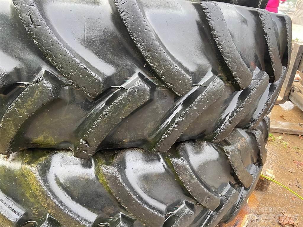  Row Crop Wheels Rehvid, rattad ja veljed
