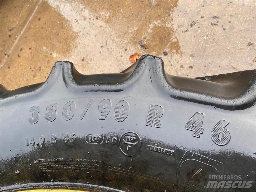  Row Crop Wheels Rehvid, rattad ja veljed
