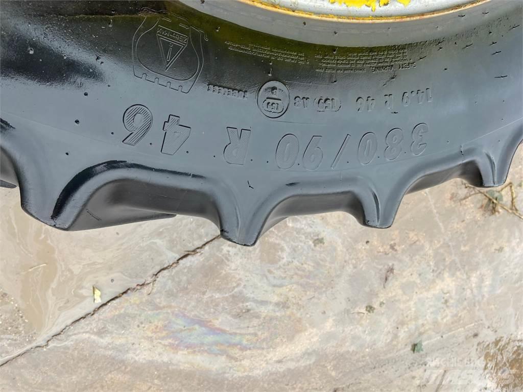  Row Crop Wheels Rehvid, rattad ja veljed