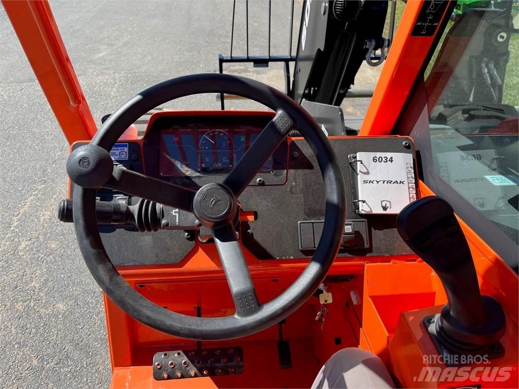 SkyTrak 6034 Teleskooplaadurid