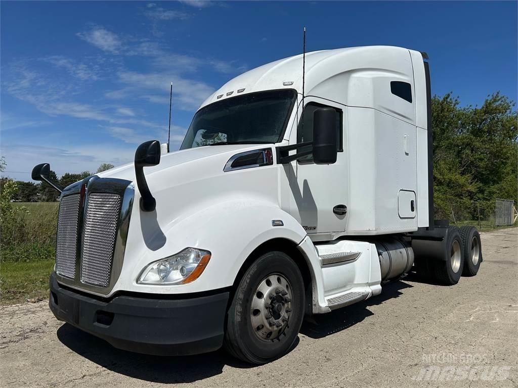 Kenworth T680 Sadulveokid