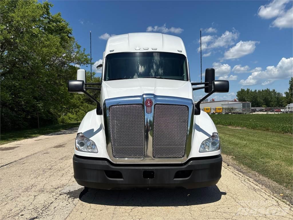 Kenworth T680 Sadulveokid