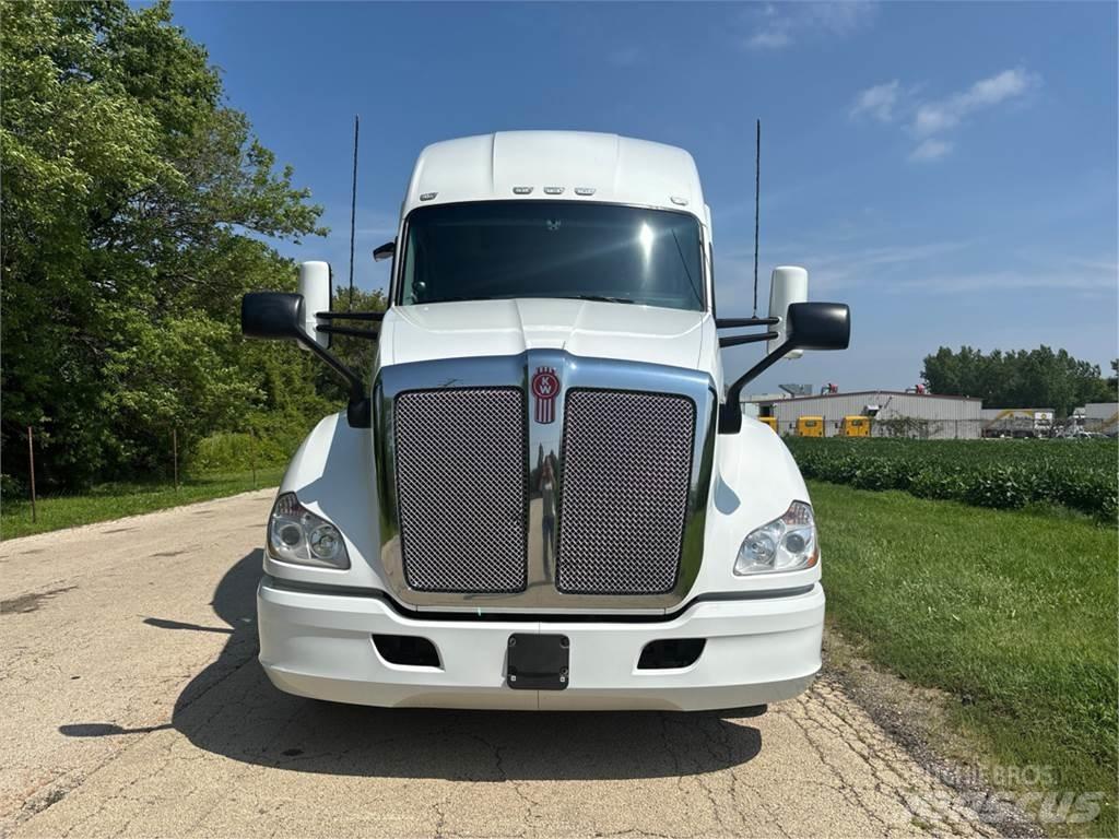 Kenworth T680 Sadulveokid