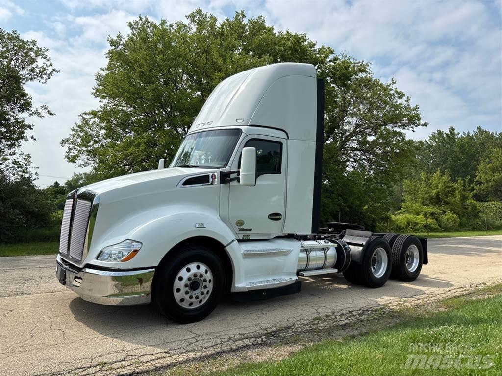 Kenworth T680 Sadulveokid