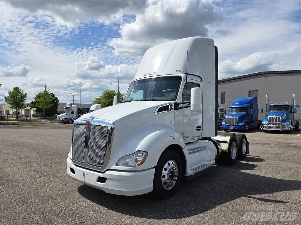 Kenworth T680 Sadulveokid