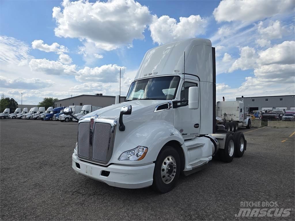 Kenworth T680 Sadulveokid