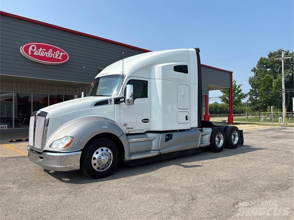 Kenworth T680 Sadulveokid