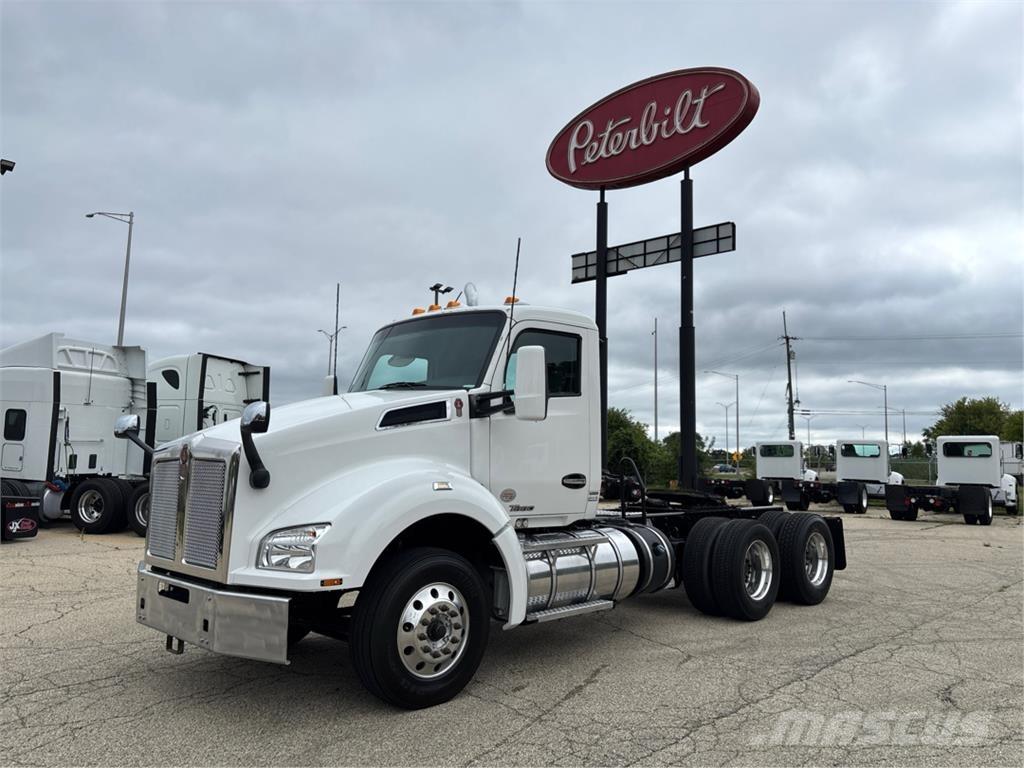 Kenworth T880 Sadulveokid