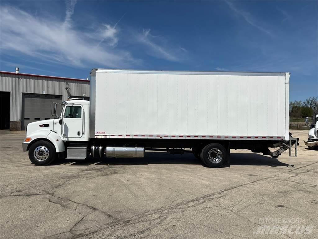Peterbilt 337 Furgoonautod