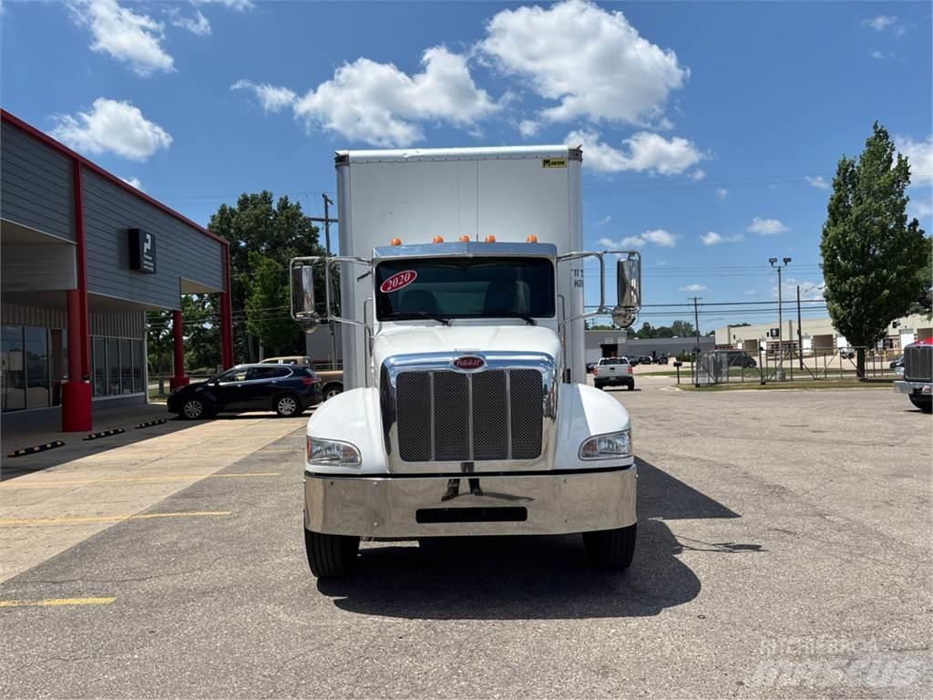 Peterbilt 337 Furgoonautod