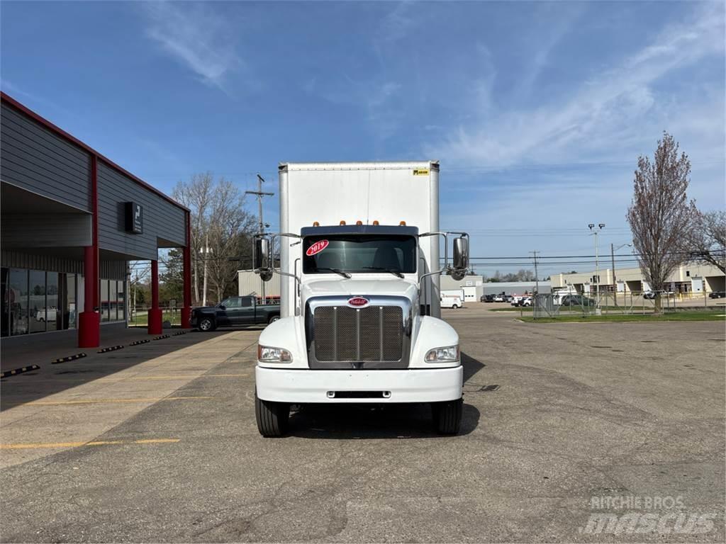 Peterbilt 337 Furgoonautod