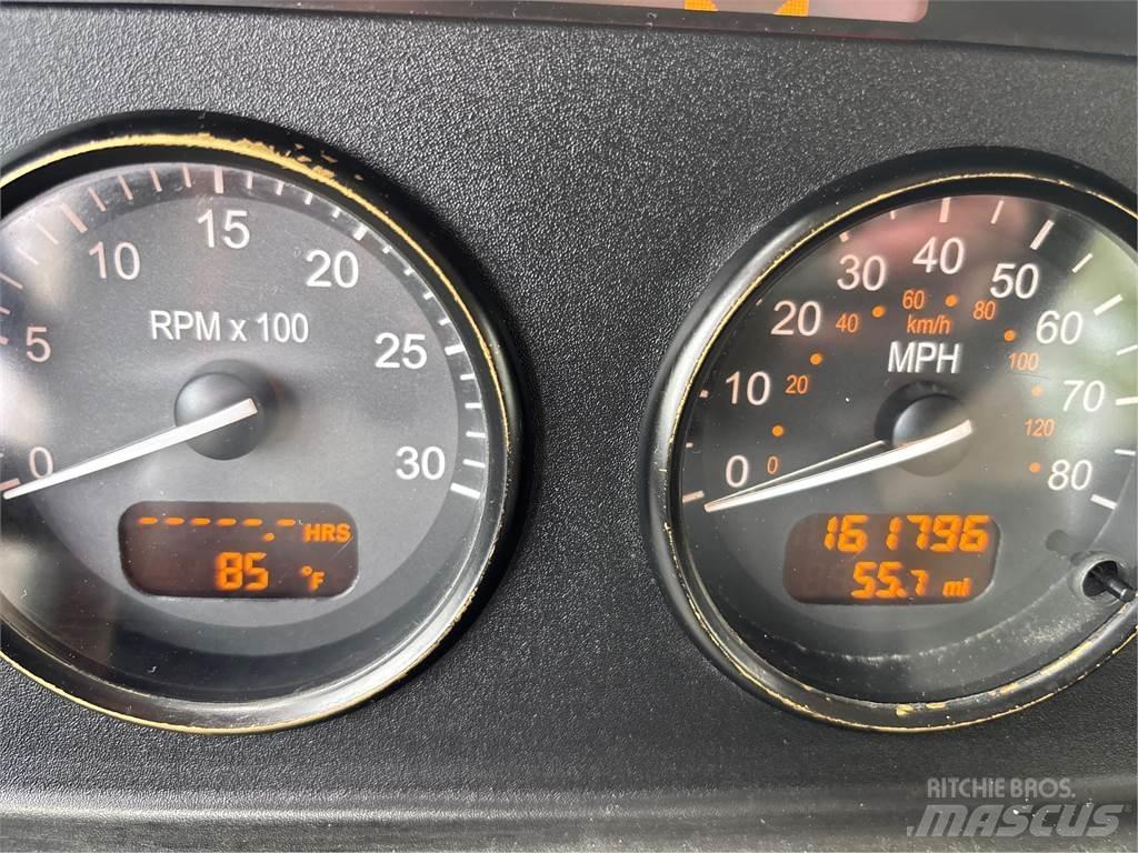 Peterbilt 337 Raamautod