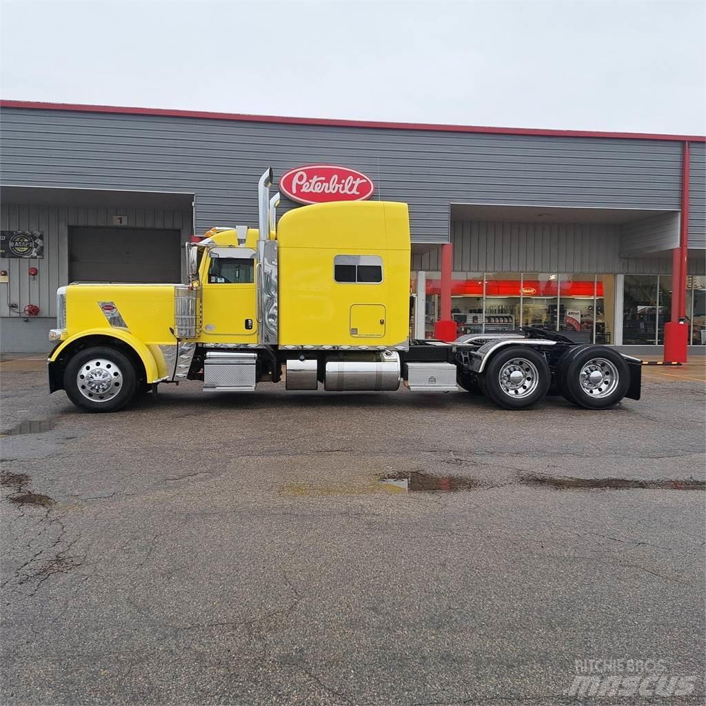 Peterbilt 389 Sadulveokid