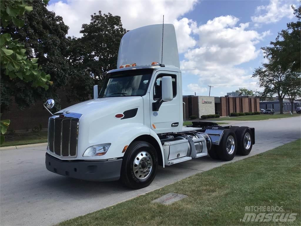 Peterbilt 579 Sadulveokid