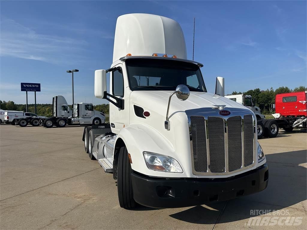 Peterbilt 579 Sadulveokid