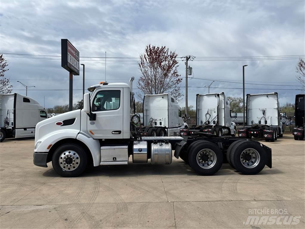 Peterbilt 579 Sadulveokid