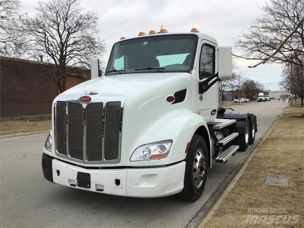 Peterbilt 579 Sadulveokid