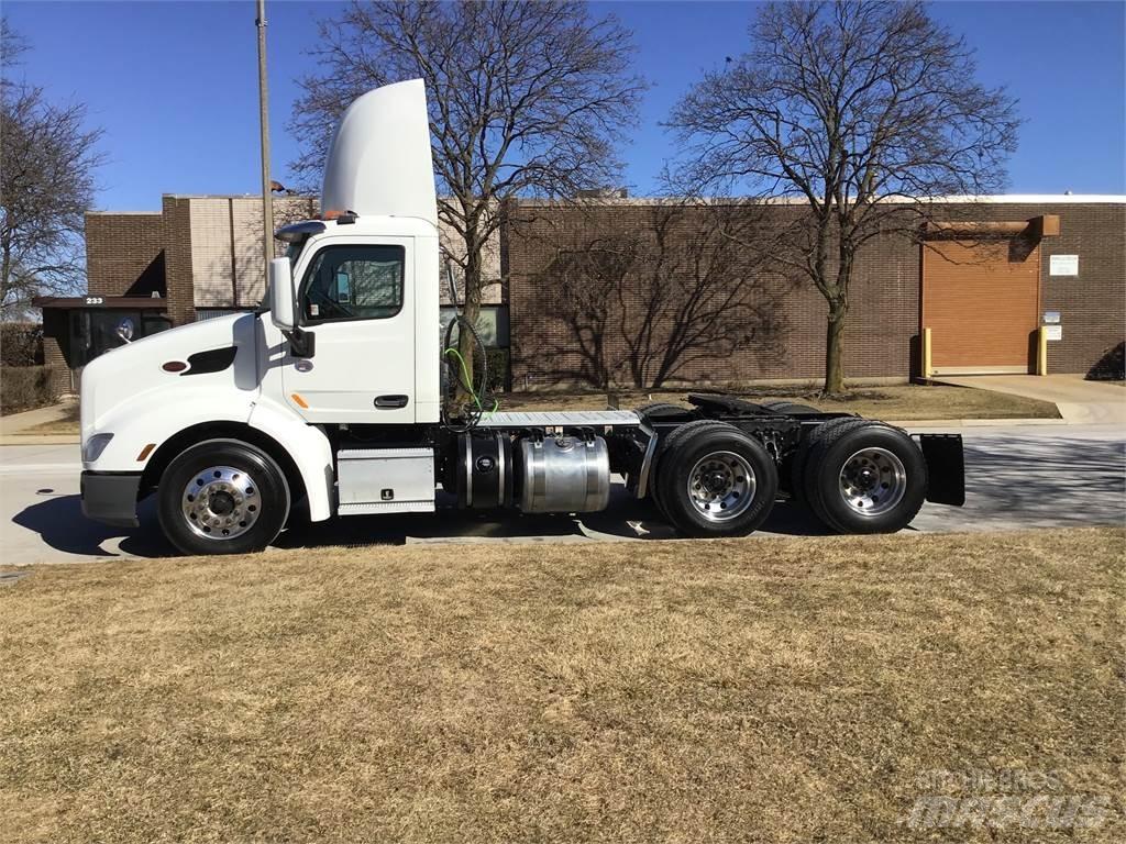 Peterbilt 579 Sadulveokid